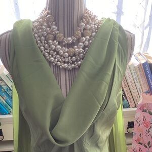 NEWT Elegant Olive Green Evening Gown